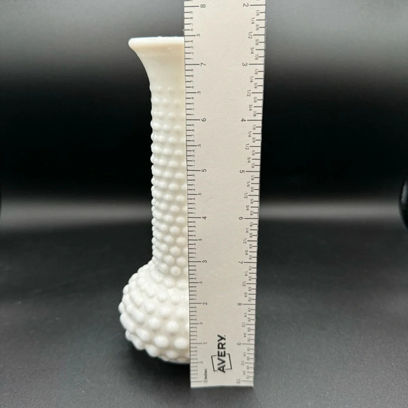 Vintage Milk Glass Hobnail Bud Vase EO Brody Co 2000 Collectible - Picture 10 of 11